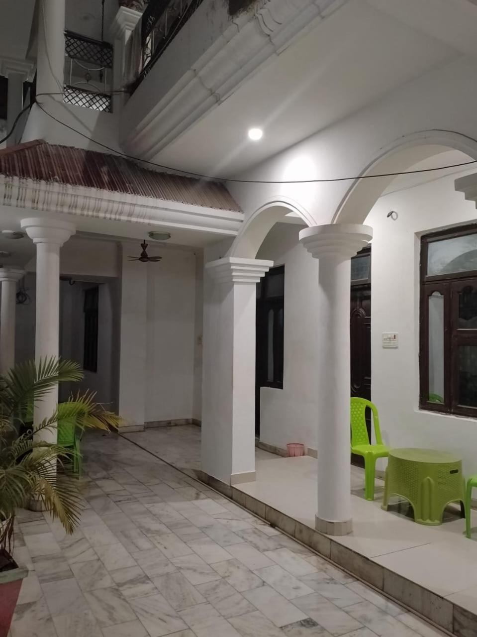 Varuna Palace Varanasi , Near Mandir & Ghat'S Zewnętrze zdjęcie